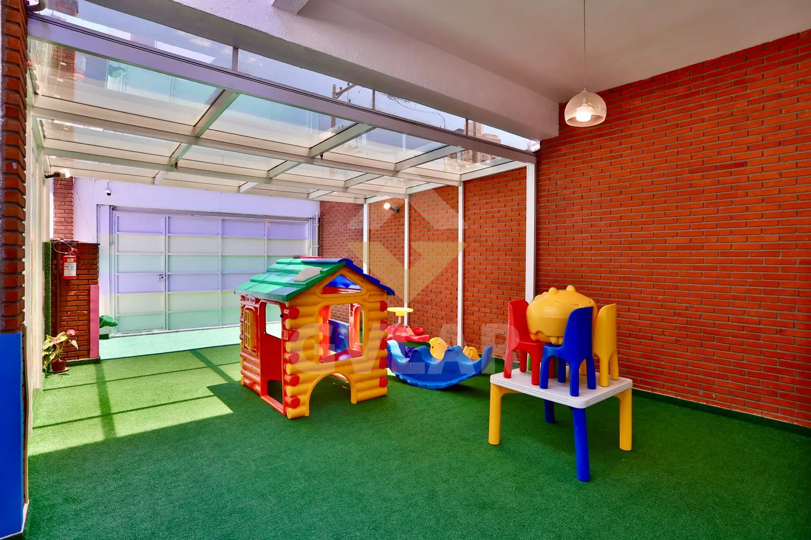 SOBRADO NA MOOCA - ÓTIMA LOCALIZAÇÃO - VENDA E LOCAÇÃO